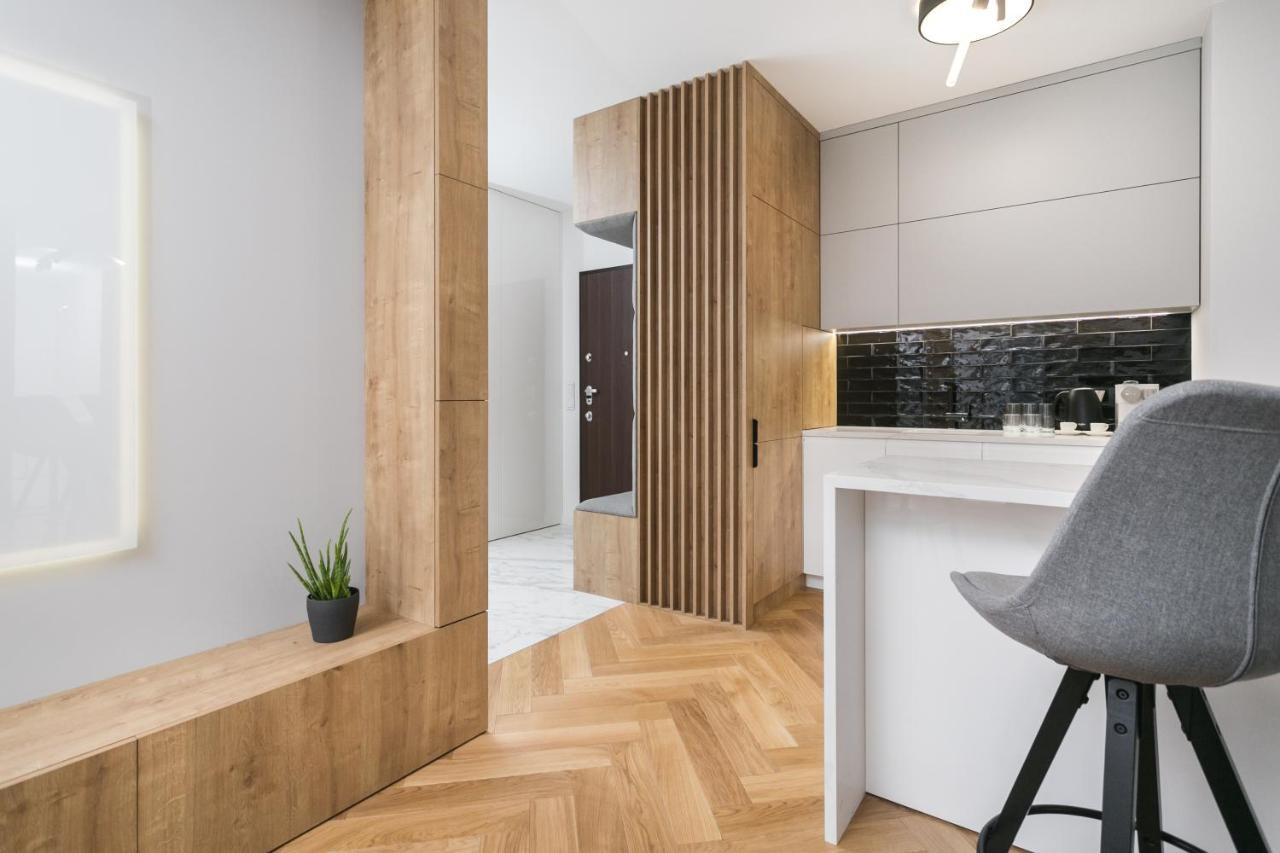 Luxury Apartments Mennica Residence - Golden Apartments - City Center Varşovia Exterior foto