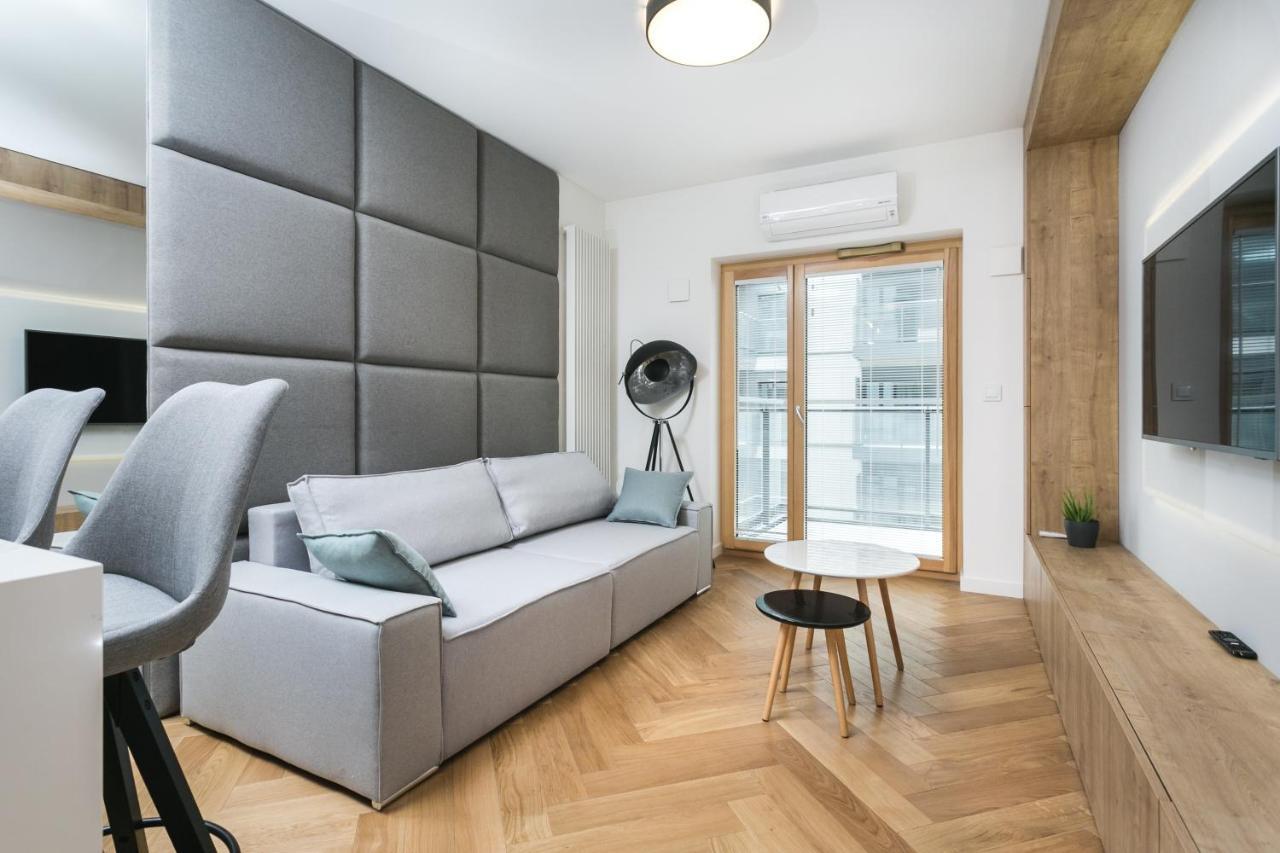 Luxury Apartments Mennica Residence - Golden Apartments - City Center Varşovia Exterior foto