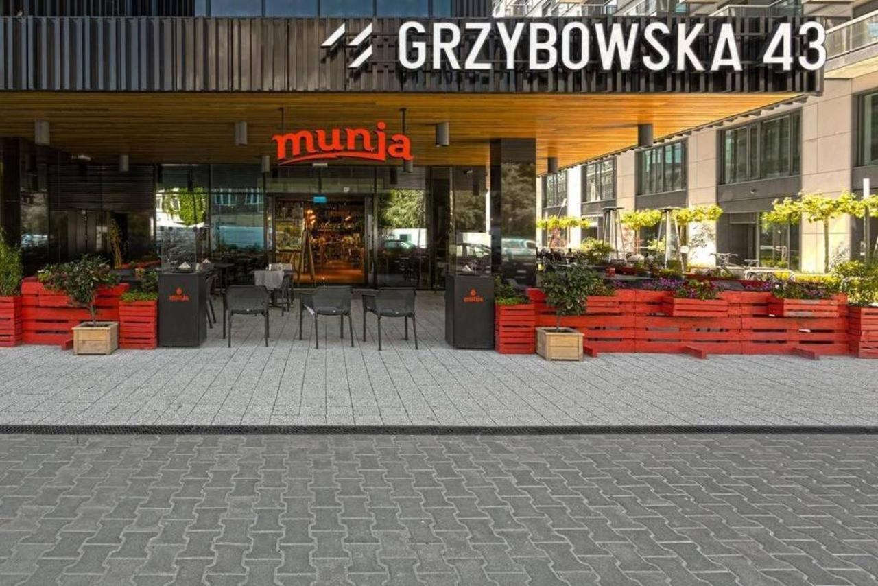Luxury Apartments Mennica Residence - Golden Apartments - City Center Varşovia Exterior foto