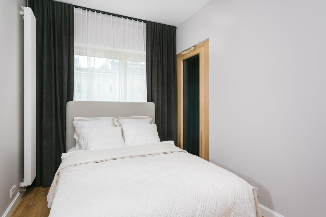Luxury Apartments Mennica Residence - Golden Apartments - City Center Varşovia Exterior foto